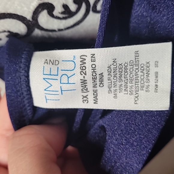 NWT supportive underwire swim top bra adjustable - Picture 5 of 7